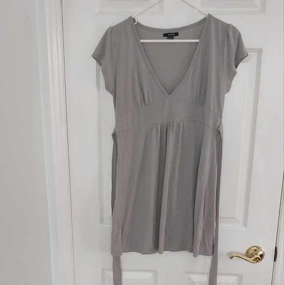 Grey dress - Picture 7 of 7